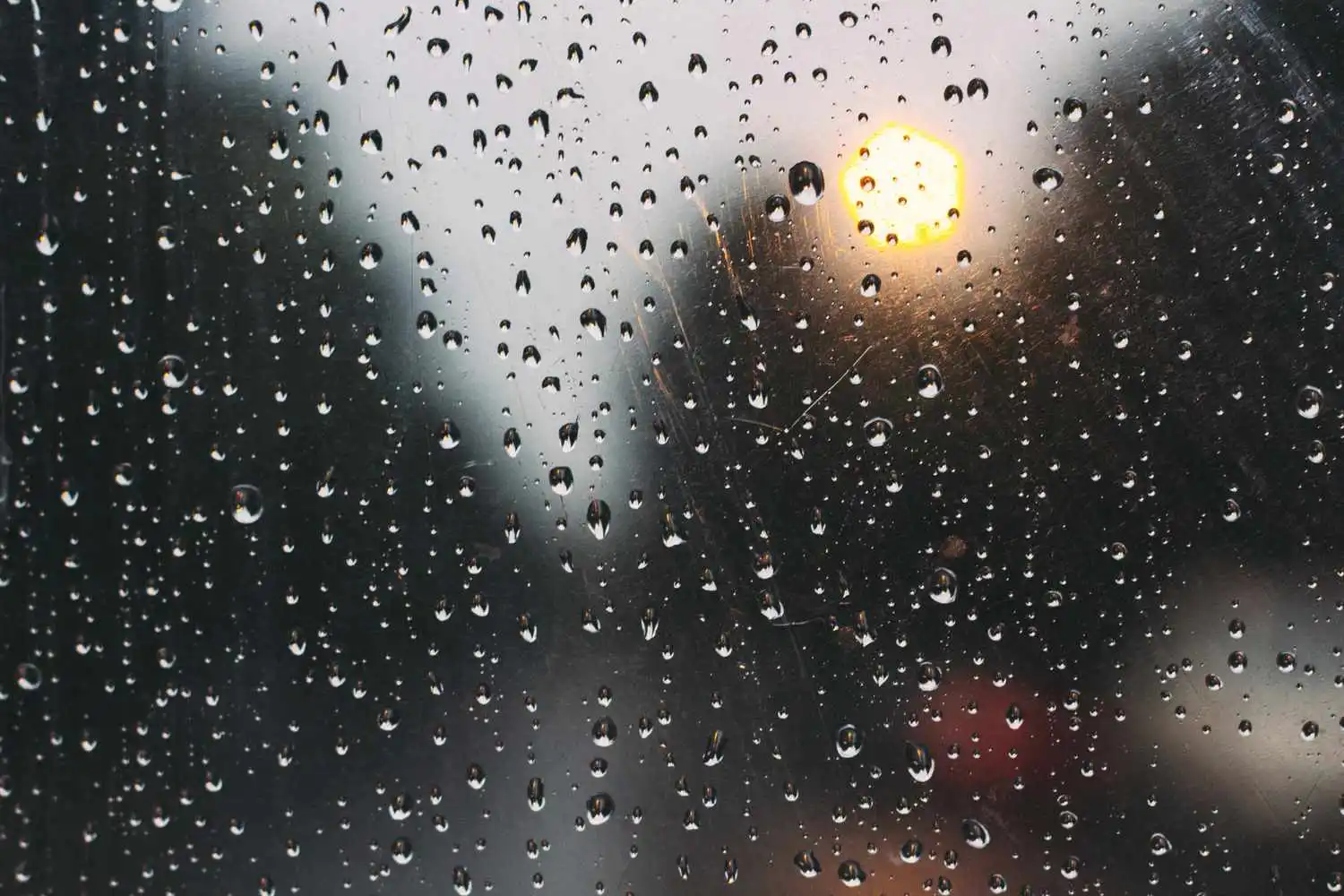 drops-of-rain-on-glass-838815210-5a823cc0a18d9e0036e325e2