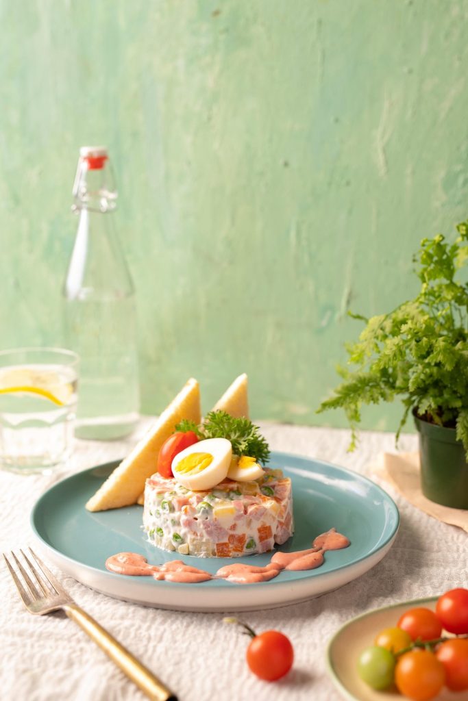 phamkhanhquynhtrang russian salad 6754243 1920